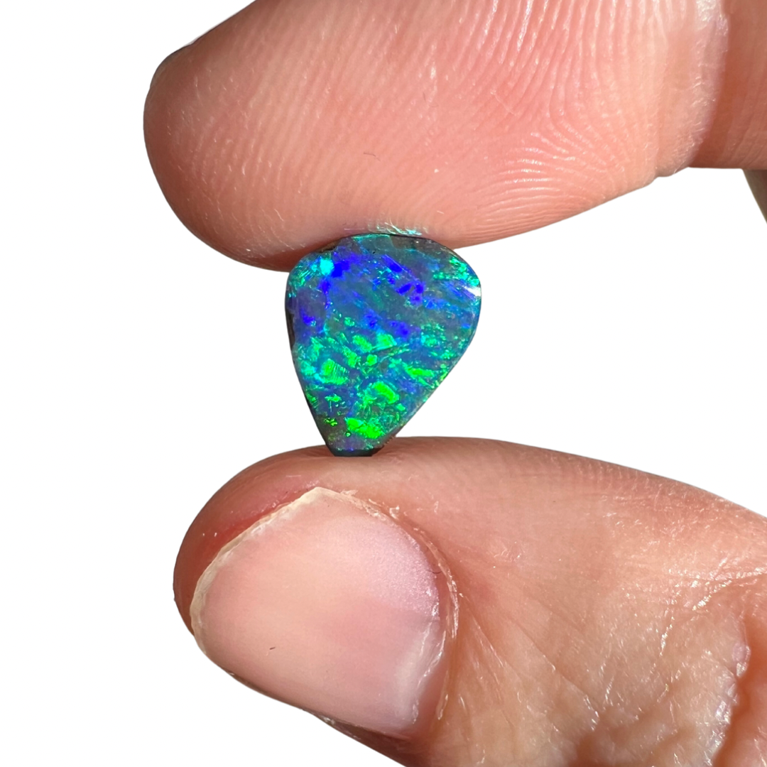 1.78 Ct small gem boulder opal