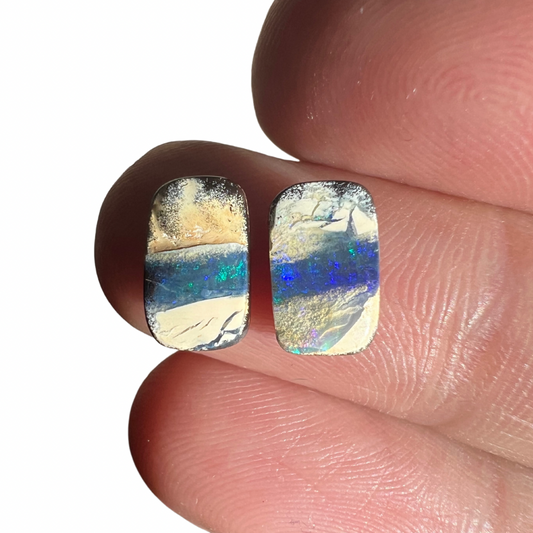 2.79 Ct small boulder opal pair