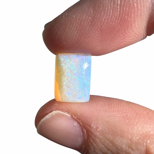2.85 Ct rectangle crystal opal