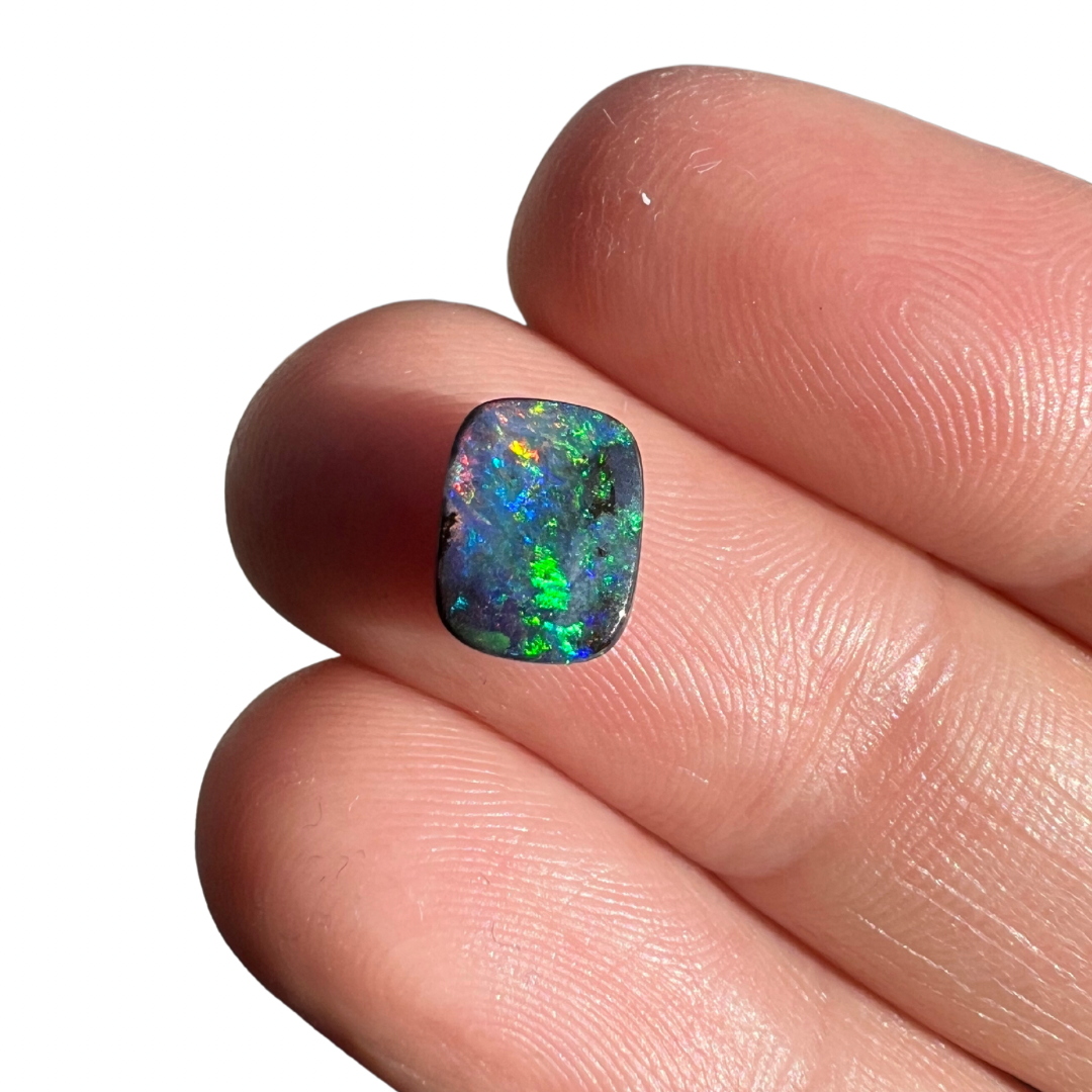 1.30 Ct extra small boulder opal