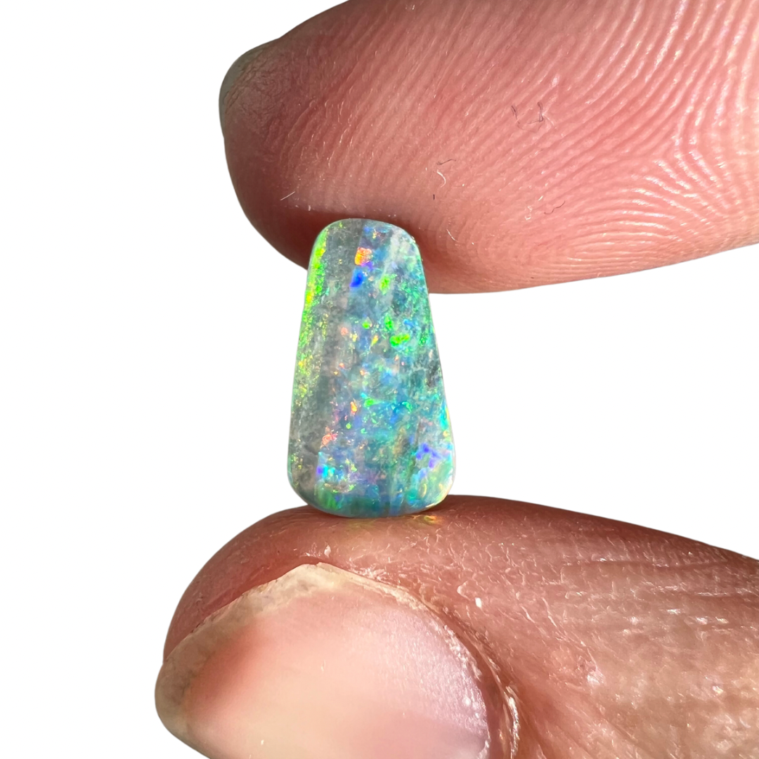2.36 Ct rainbow boulder opal