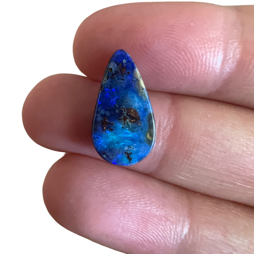 3.20 Ct teardrop boulder opal