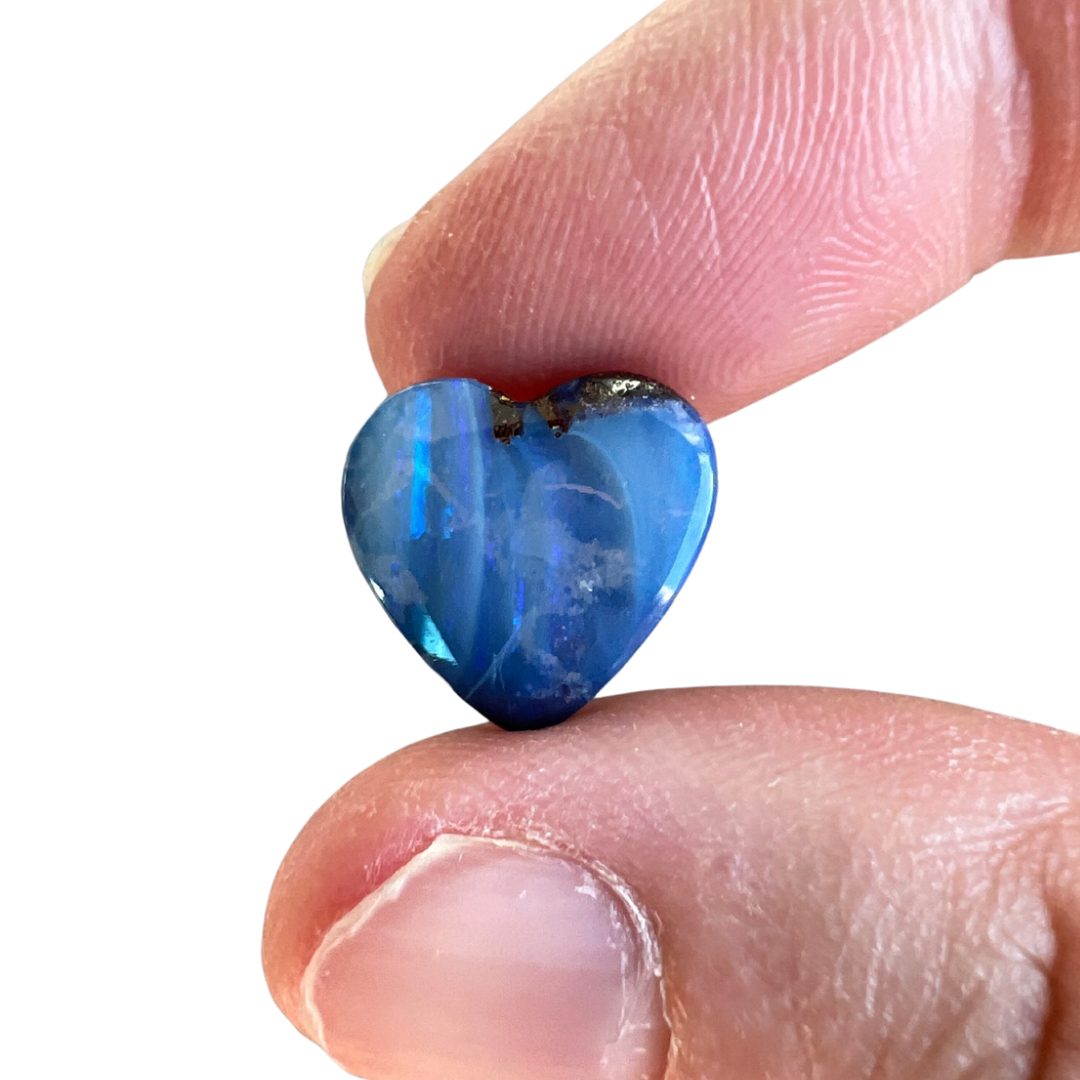 4.28 Ct blue heart boulder opal