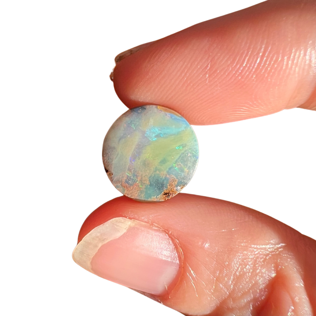 4.94 Ct small boulder opal