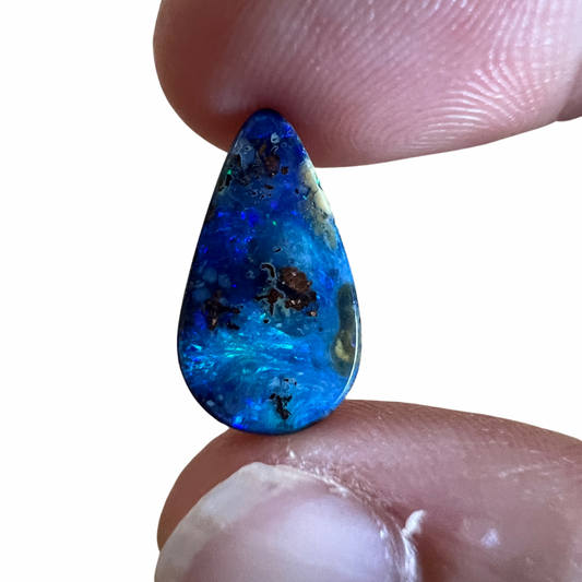 3.20 Ct teardrop boulder opal
