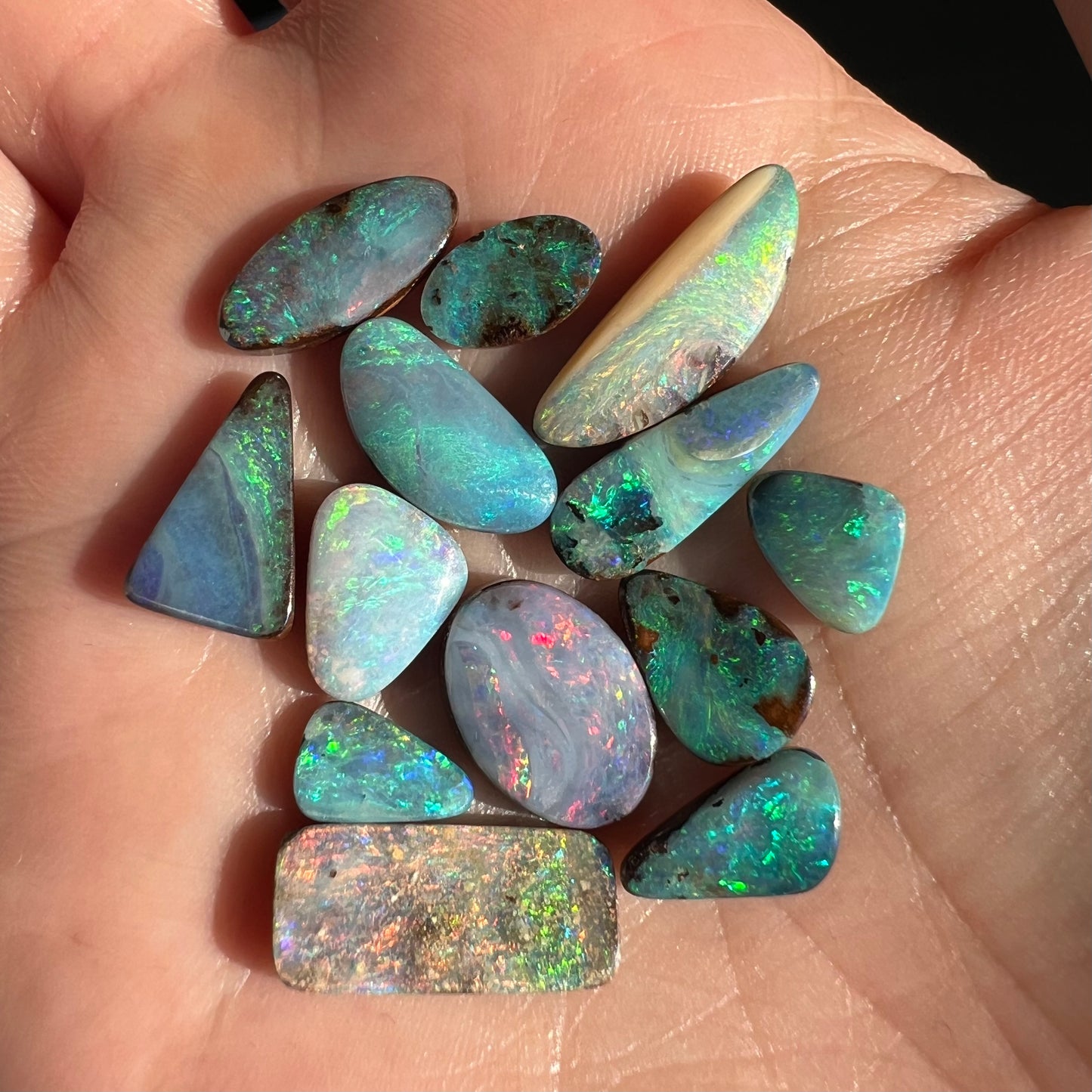 0.83 Ct extra small boulder opal