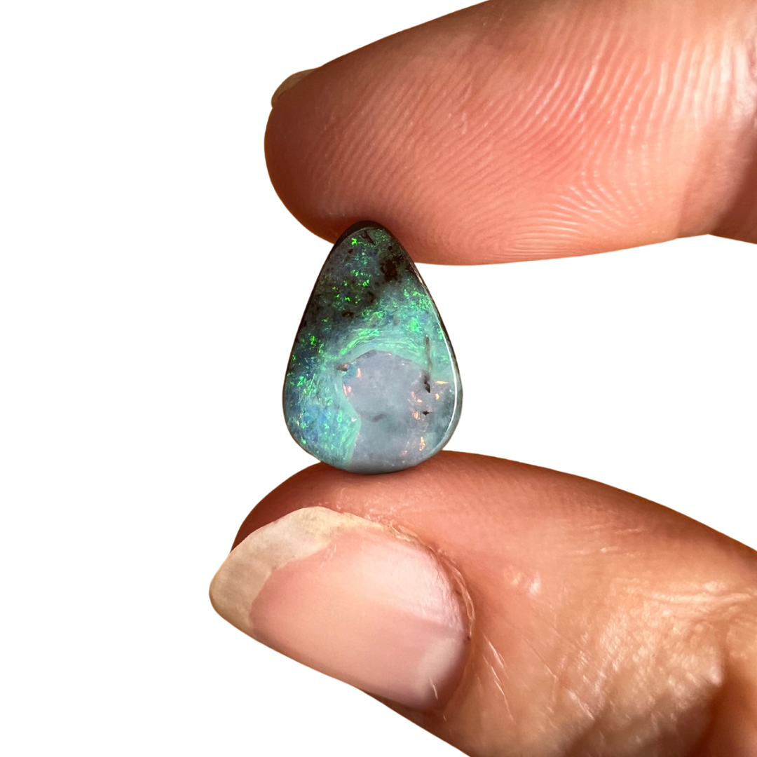 3.33 Ct small boulder opal