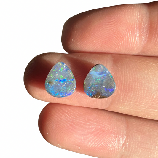 2.49 Ct small blue boulder opal pair