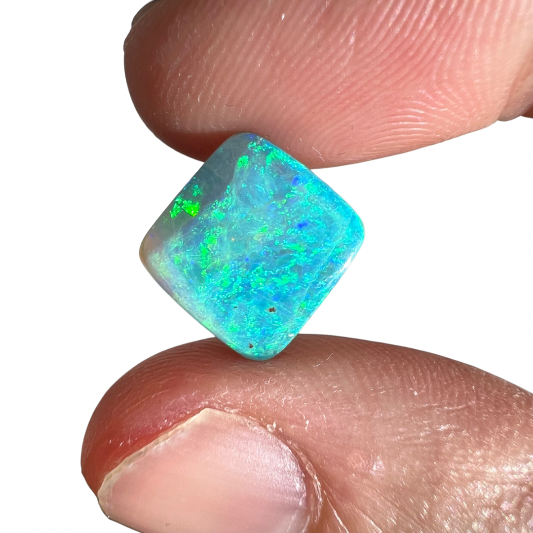 3.97 Ct ocean boulder opal
