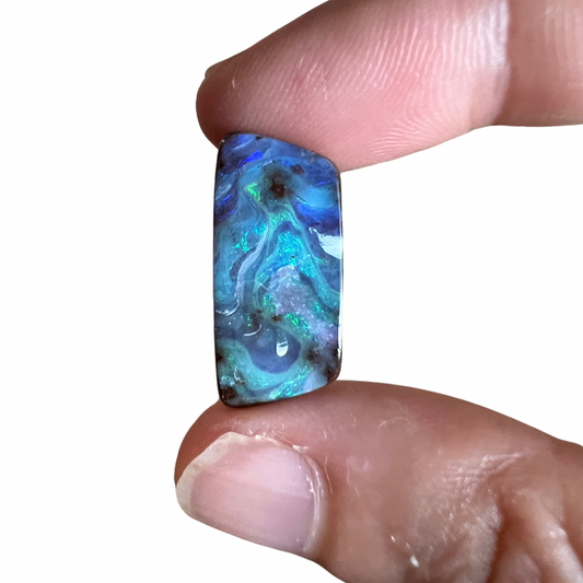 11.93 Ct wavy boulder opal