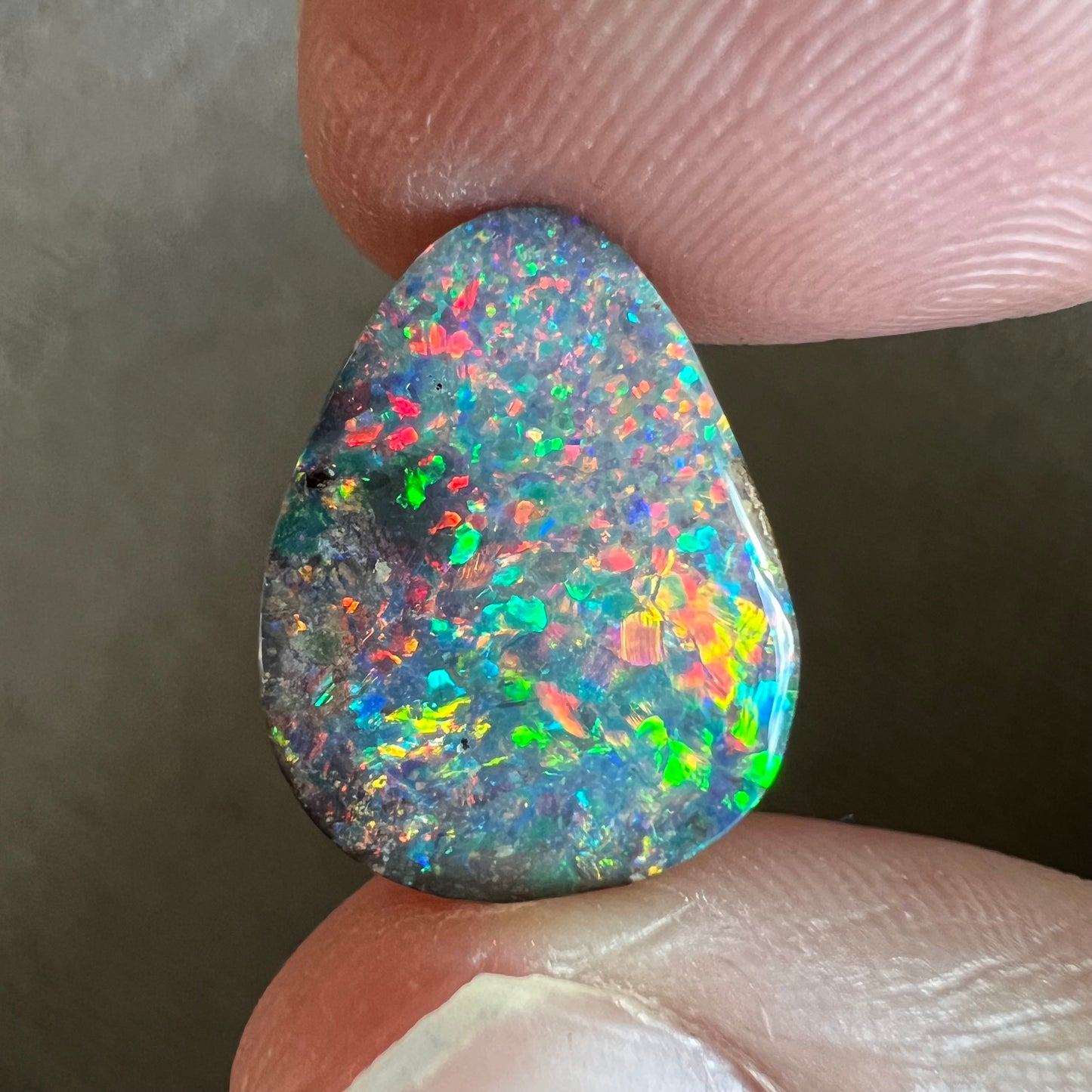 6.00 Ct rainbow gem boulder opal
