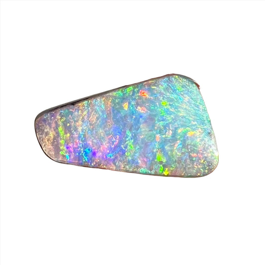 4.22 Ct rainbow boulder opal