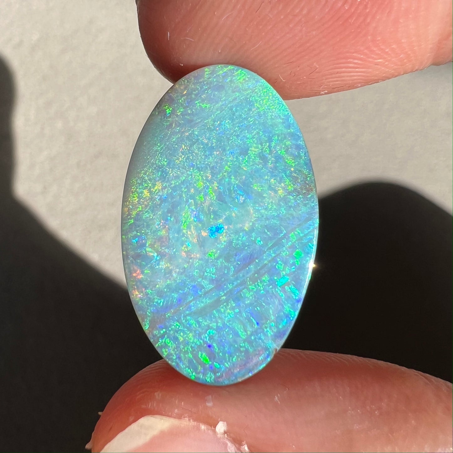 13.31 Ct bright boulder opal