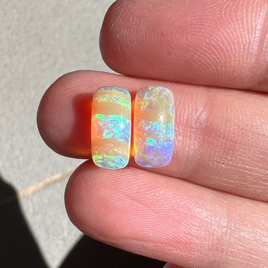 2.75 Ct striped crystal opal pair