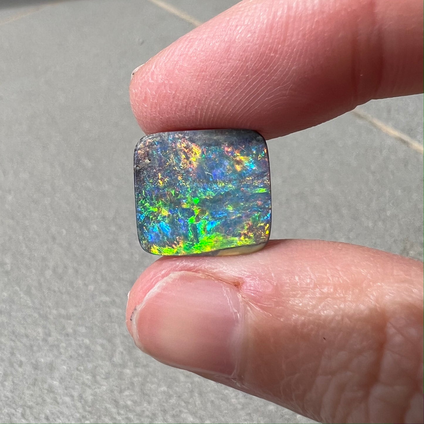 6.05 Ct colourful boulder opal