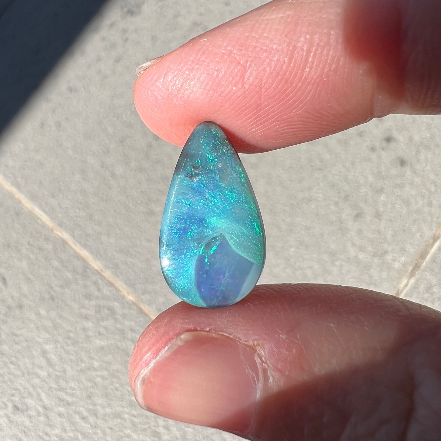 4.99 Ct green-blue boulder opal