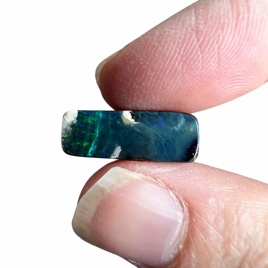 4.22 Ct small boulder opal