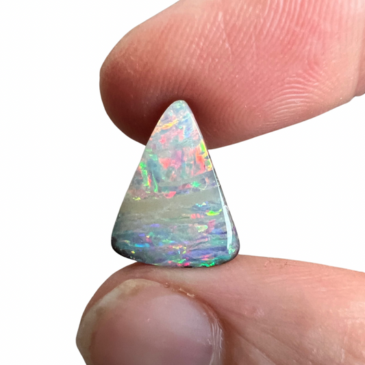 4.51 Ct small boulder opal
