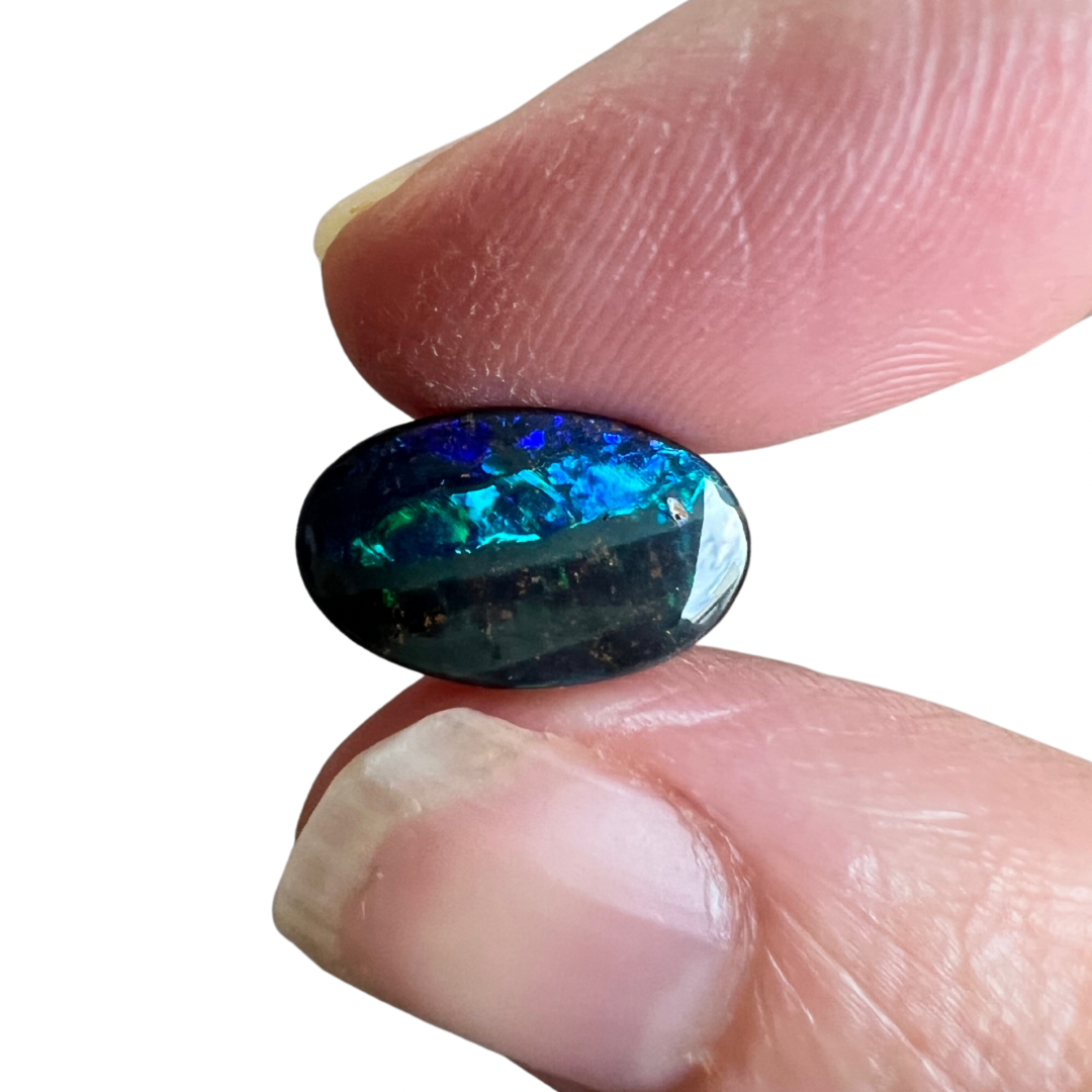 2.80 Ct small boulder opal