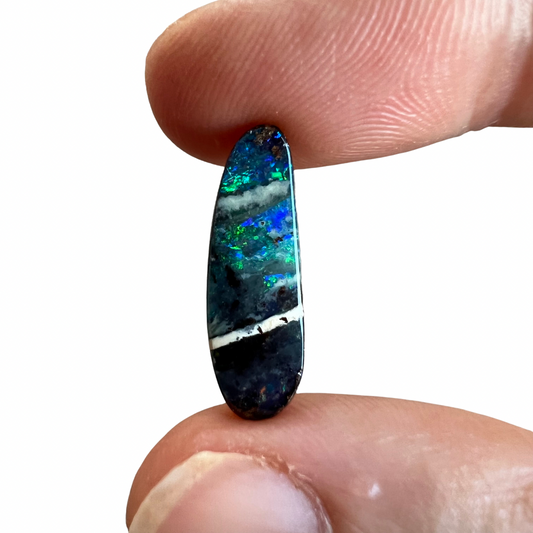 3.74 Ct small boulder opal