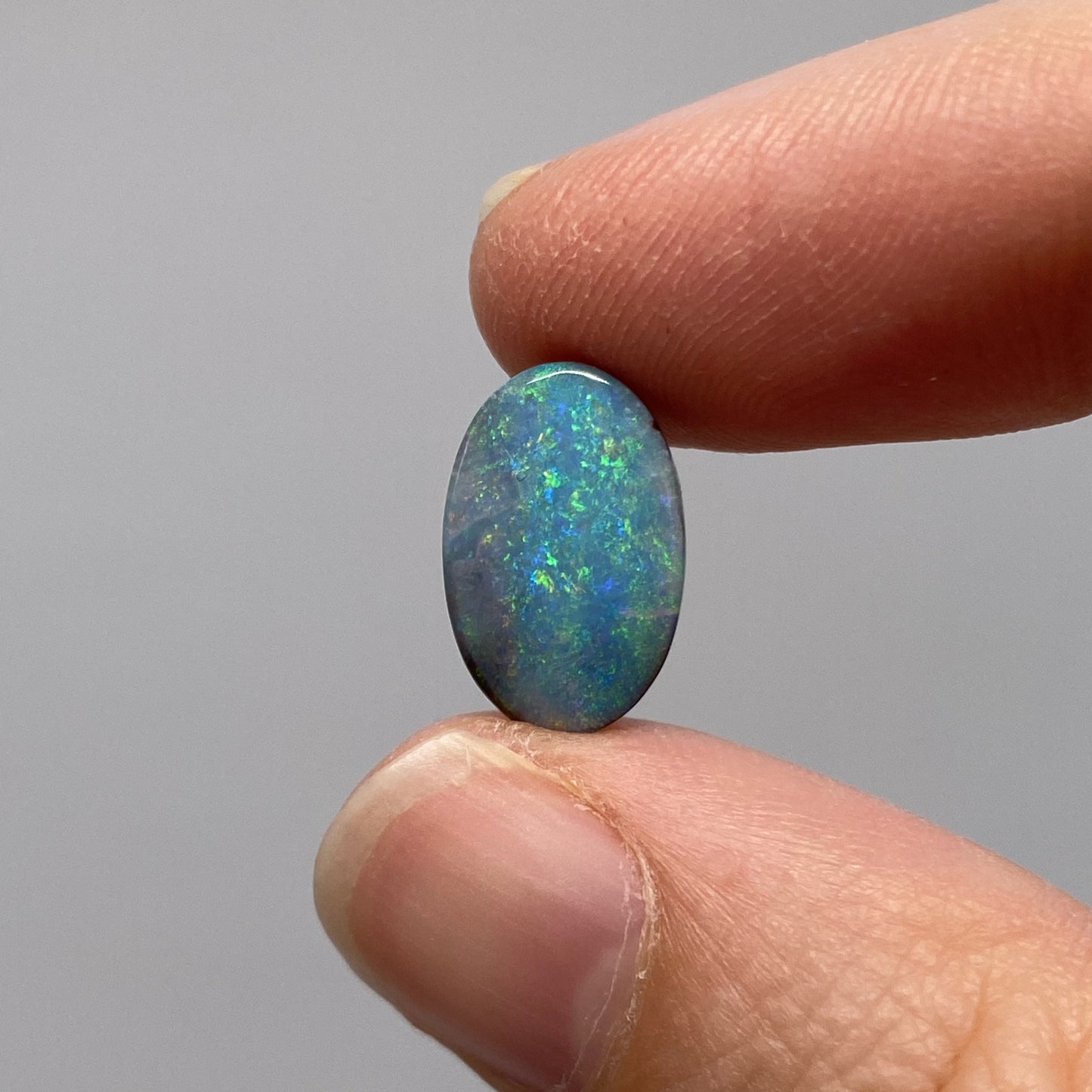 3.70 Ct oval boulder opal
