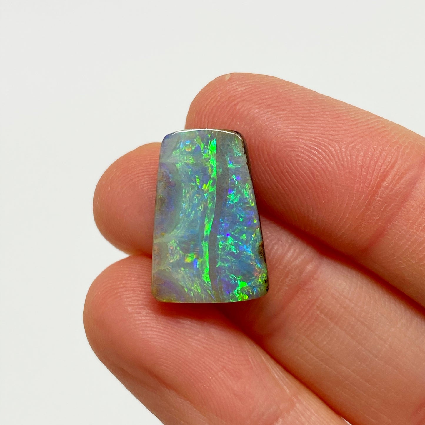 8.97 Ct green boulder opal