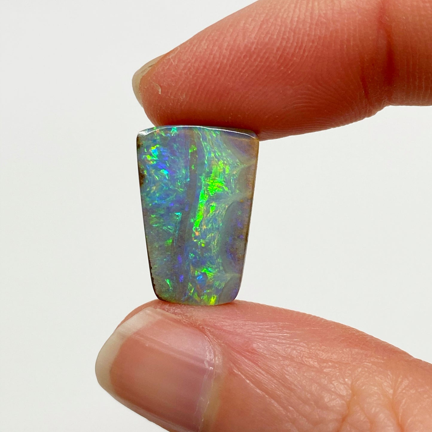8.97 Ct green boulder opal